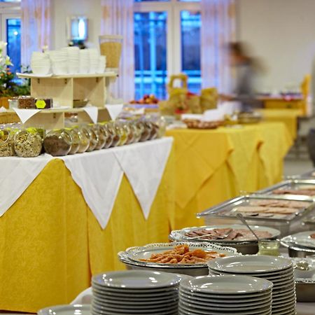 Sonnenhof Hotel Dietzenbach Bagian luar foto