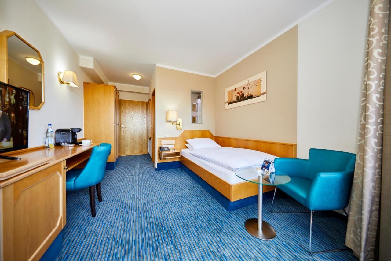 Sonnenhof Hotel Dietzenbach Bagian luar foto