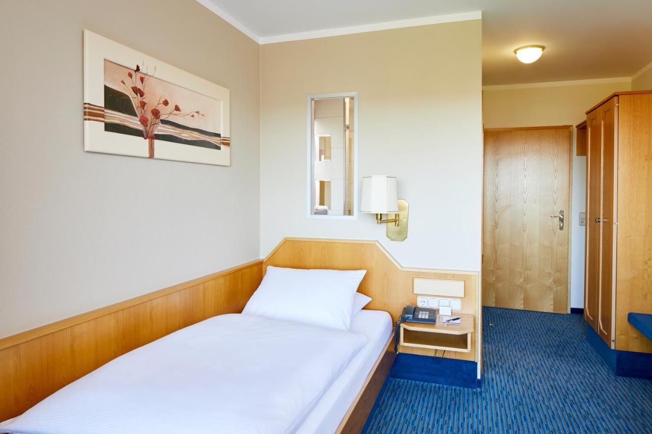 Sonnenhof Hotel Dietzenbach Bagian luar foto